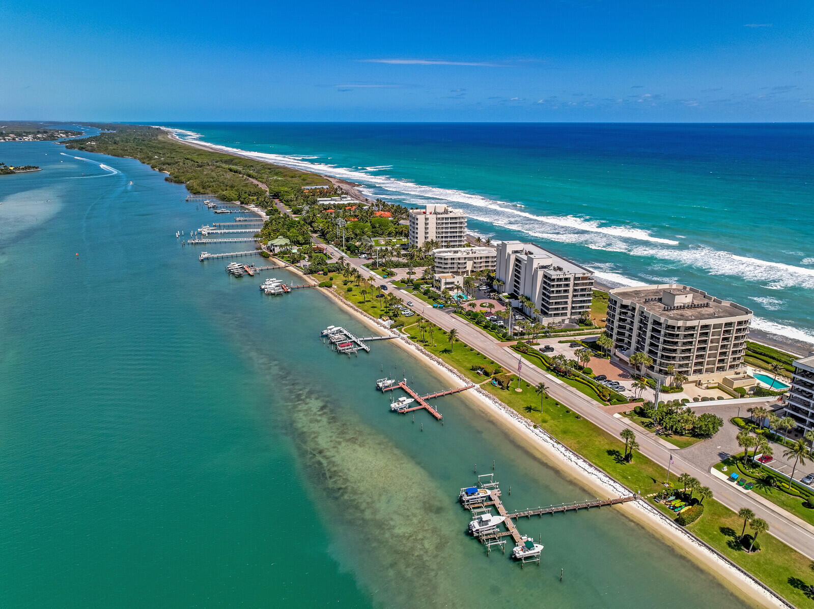 19850 South Beach Road, Unit 8D Jupiter, FL 33469 - Photo 21 of 22 47_Aerial8_mls