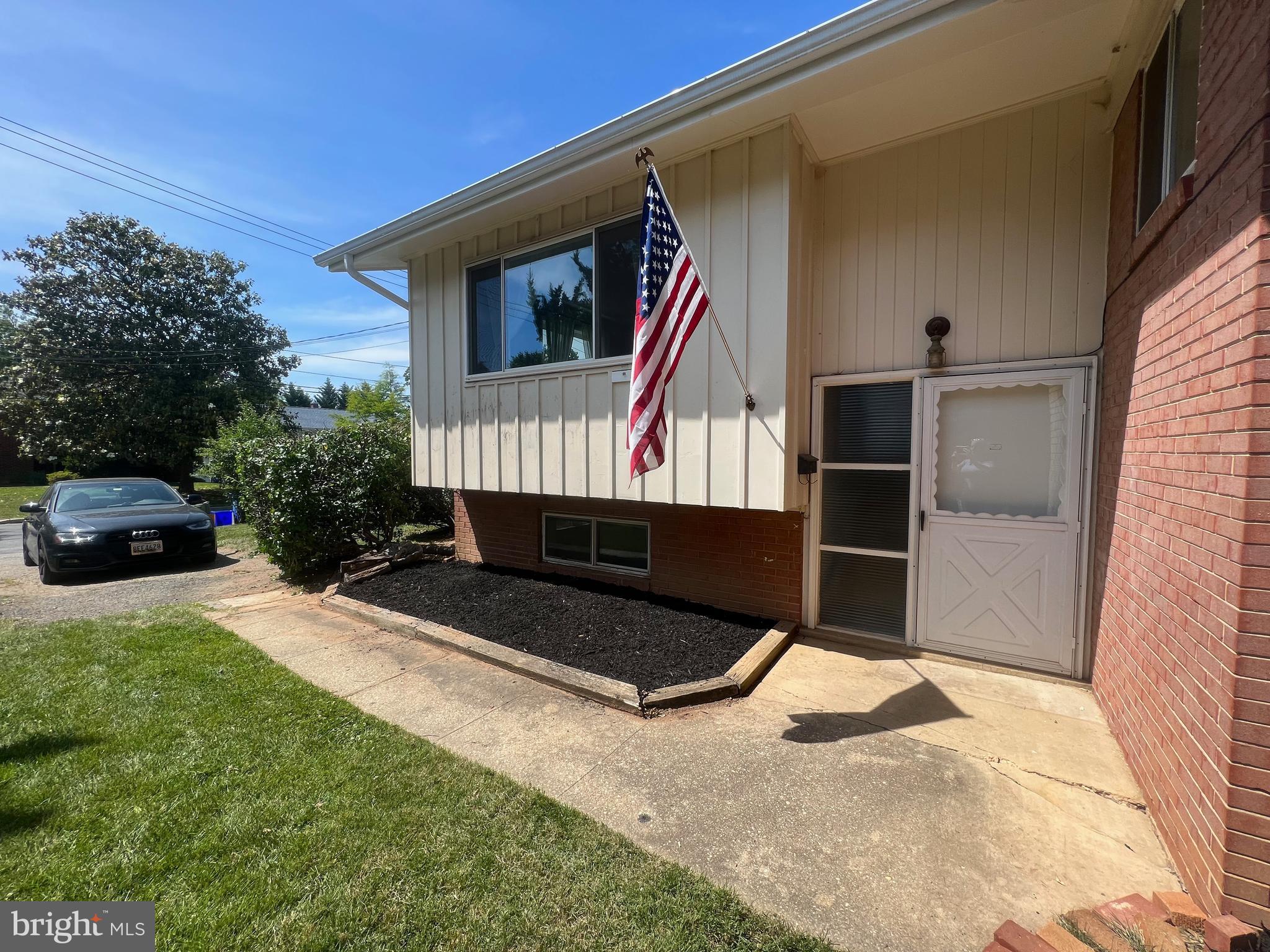 10031 Renfrew Road Silver Spring, MD 20901 - Photo 2 of 2