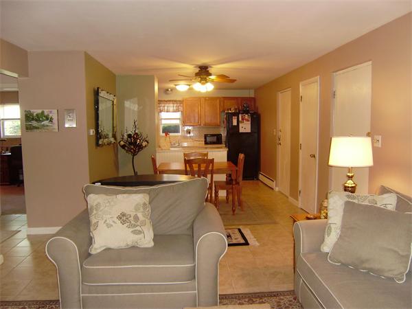 27 Arlington Road, Unit 21 Woburn, MA 01801 - Photo 5 of 15 Gallery Image 5