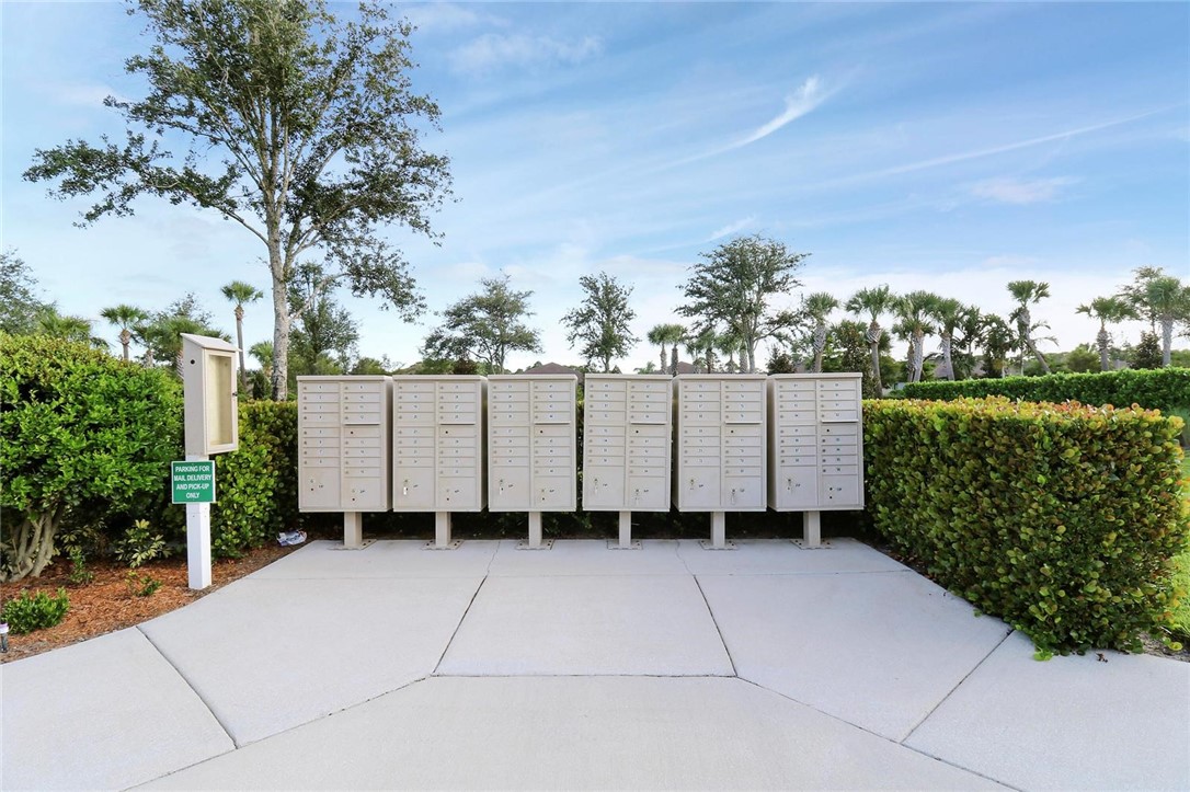 4675 Indigo Way Vero Beach, FL 32967 - Photo 14 of 19 a view of a garden with wooden fence