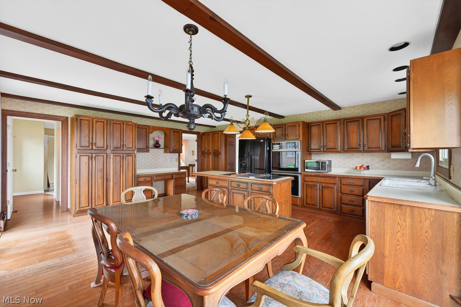 32926 Lake Road Avon Lake, OH 44012 - Photo 24 of 47