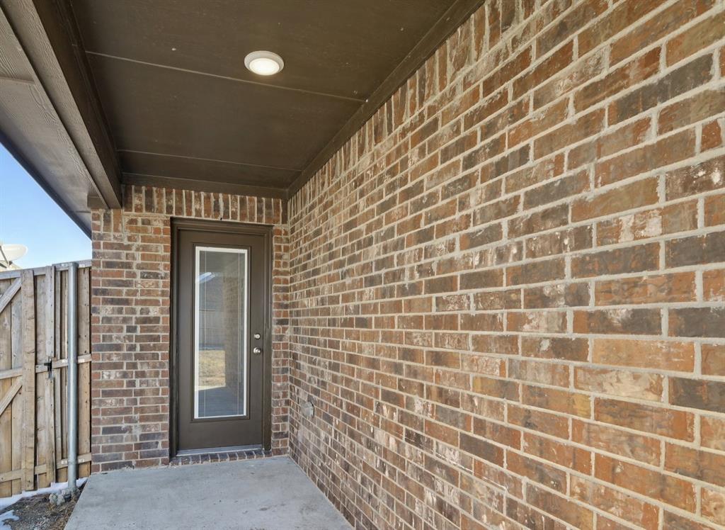 609 Bassett Hall Road Fate, TX 75189 - Photo 21 of 33 Patio - side location