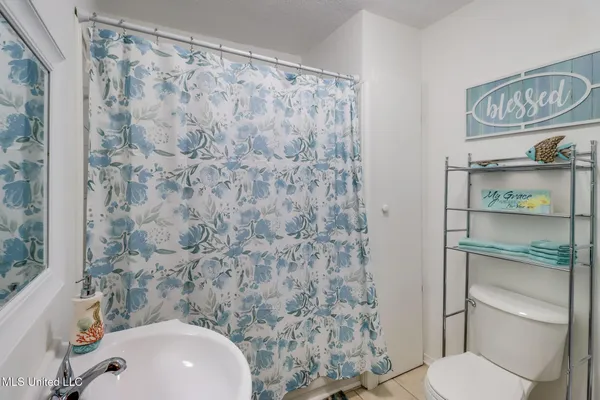 $2,850 | 419 East 2nd Street, Long Beach, MS 39560