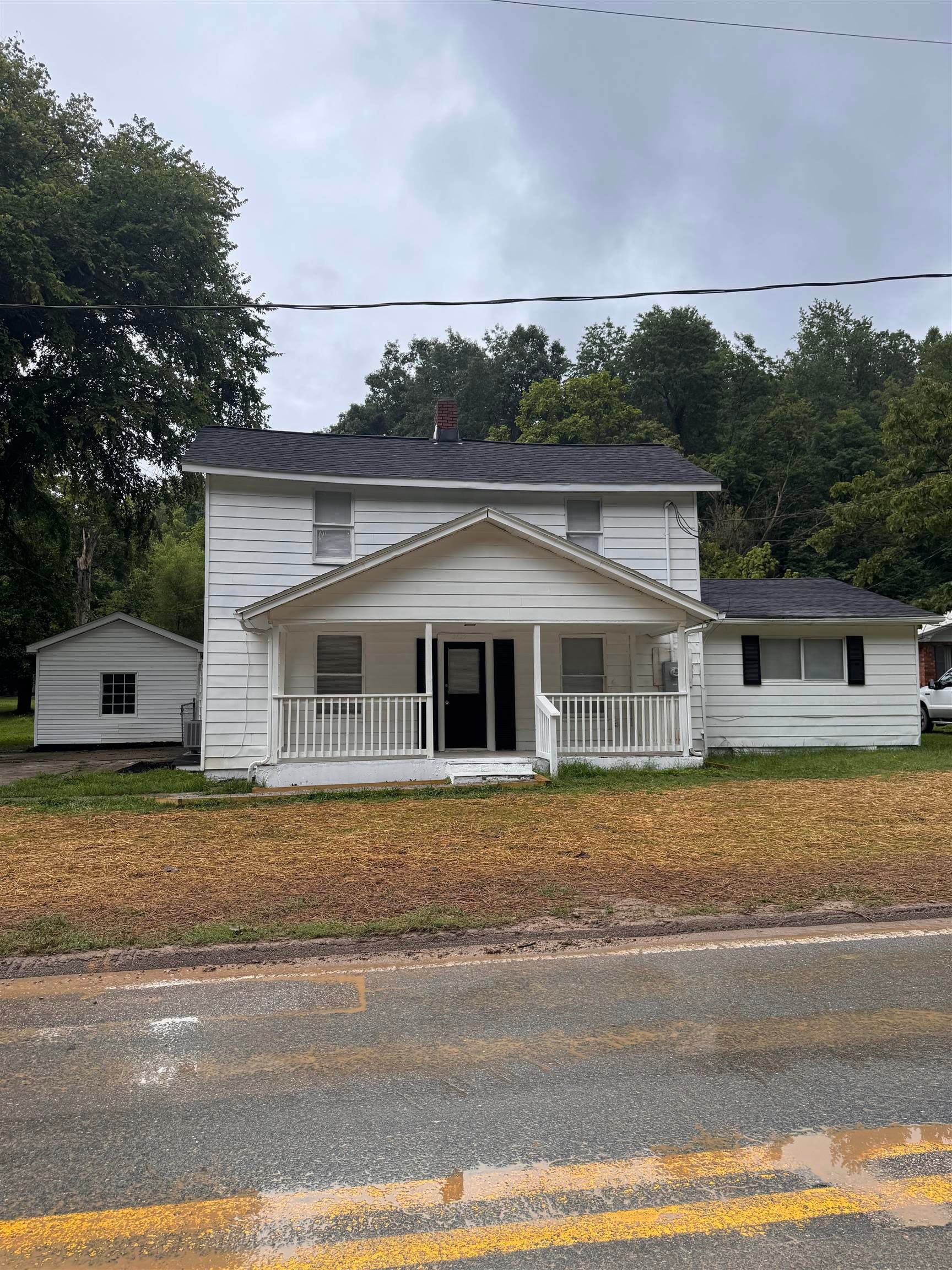 3829 Green Valley Road Huntington, WV 25701 - Photo 1 of 21 Gallery Image 1