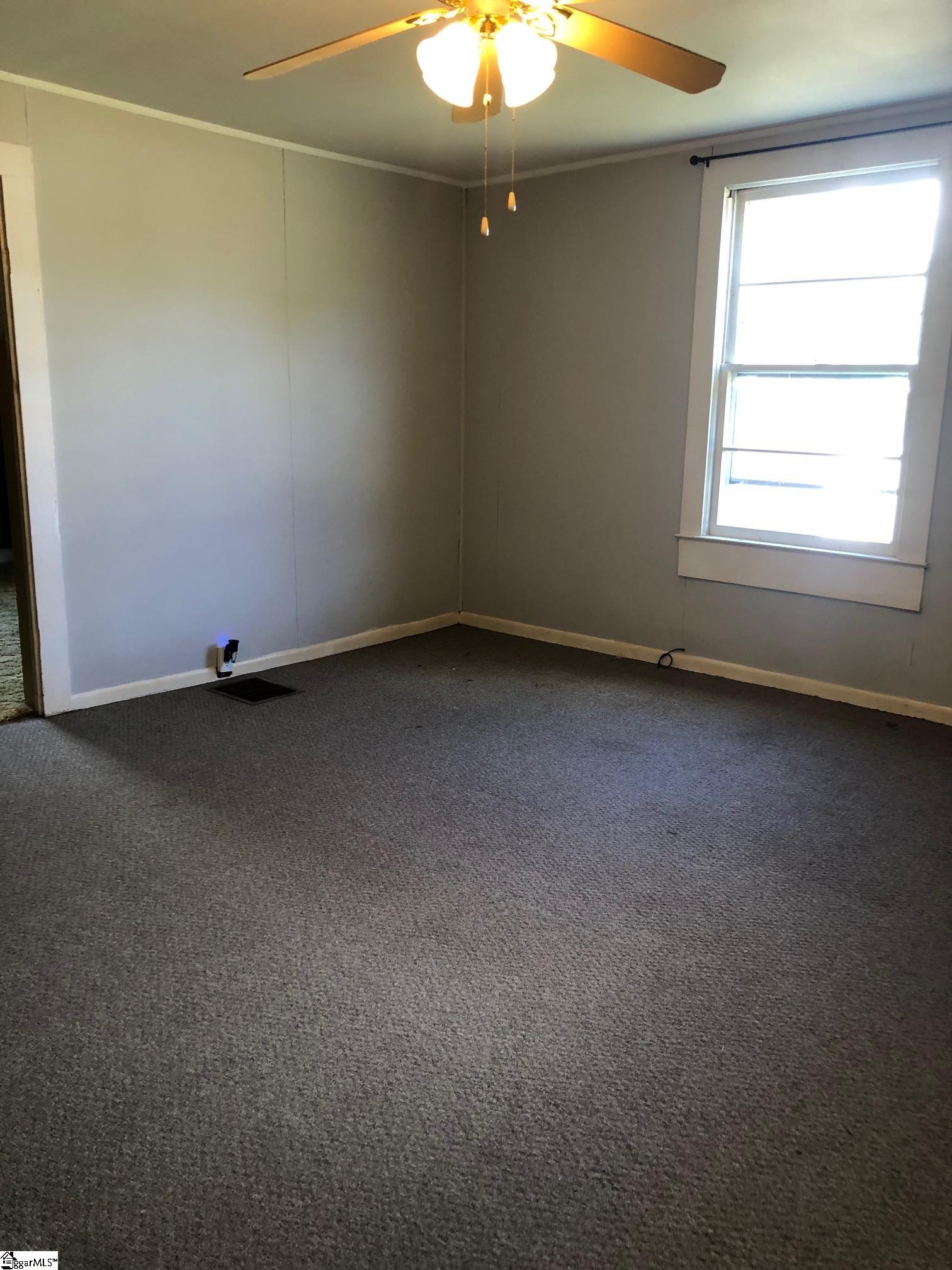 4 25th Street Greer, SC 29651 - Photo 8 of 10