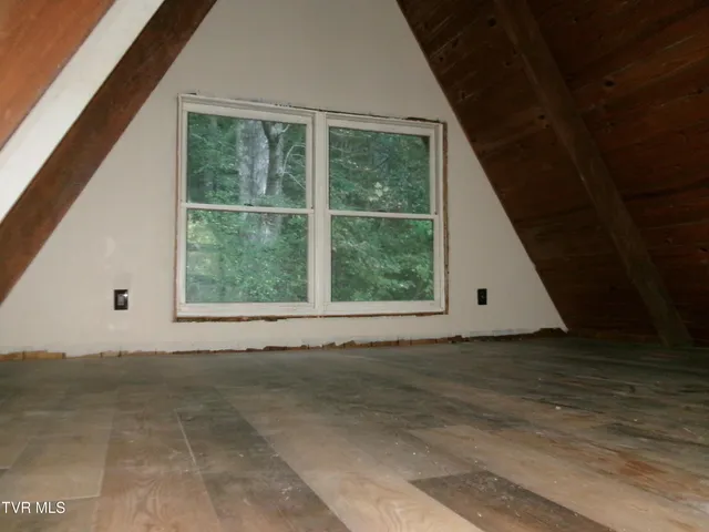 $95,000 | 190 Golf Course Road, Rogersville, TN 37857