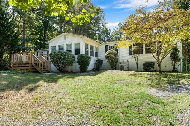 $240,000 | 204 Simpson Circle Northeast, Cartersville, GA 30121