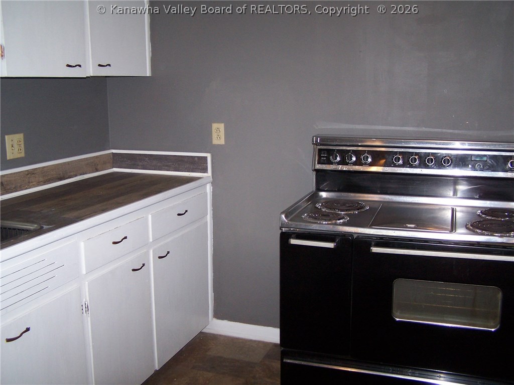 283 Charleston Road Point Pleasant, WV 25550 - Photo 6 of 10 Gallery Image 6