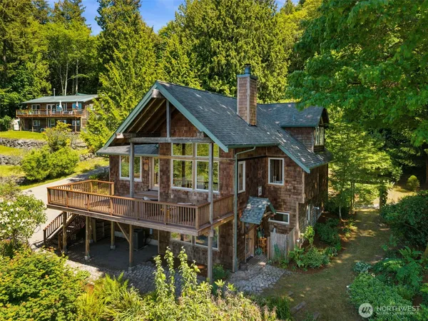 $1,250,000 | 30050 Rocky Shore Lane Northeast, Poulsbo, WA 98370