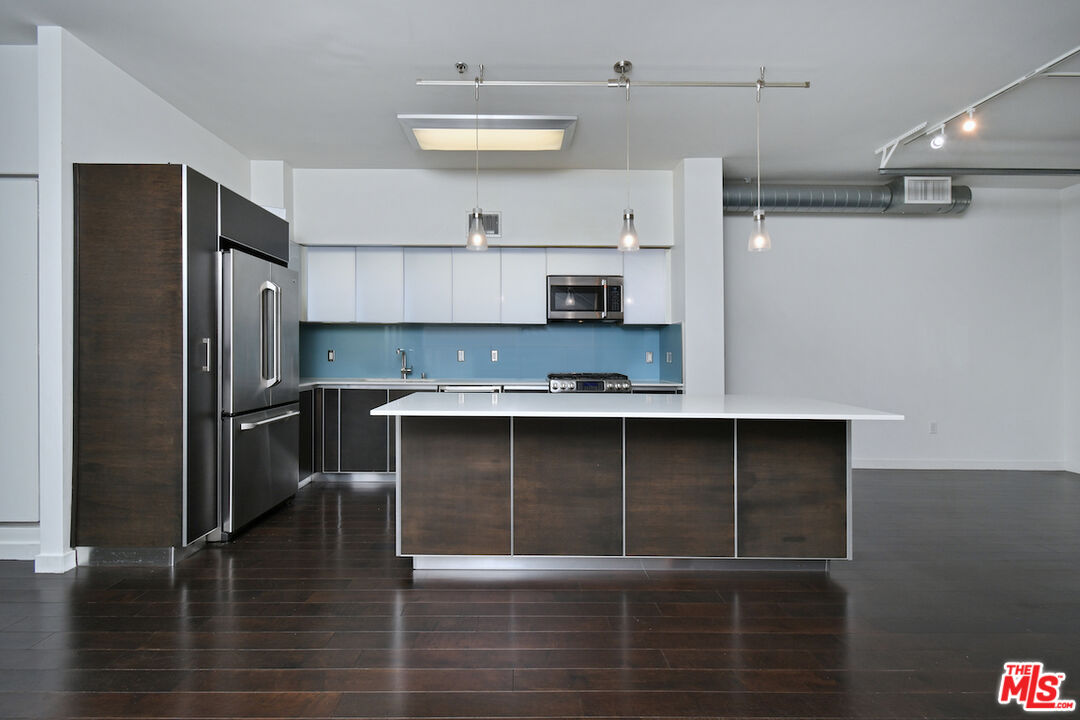 11500 Tennessee Avenue, Unit 107 Los Angeles, CA 90064 - Photo 19 of 51