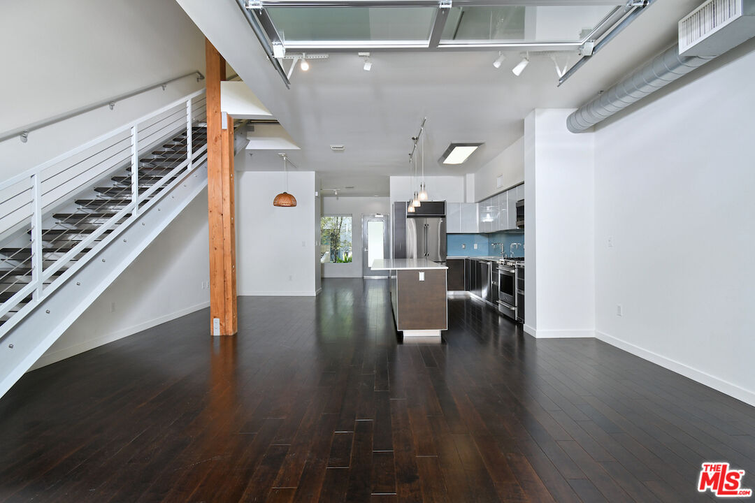 11500 Tennessee Avenue, Unit 107 Los Angeles, CA 90064 - Photo 27 of 51