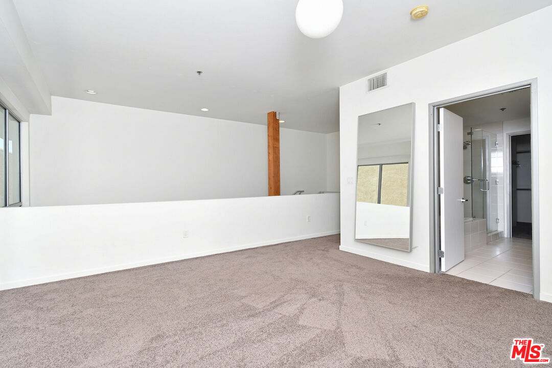 11500 Tennessee Avenue, Unit 107 Los Angeles, CA 90064 - Photo 37 of 51