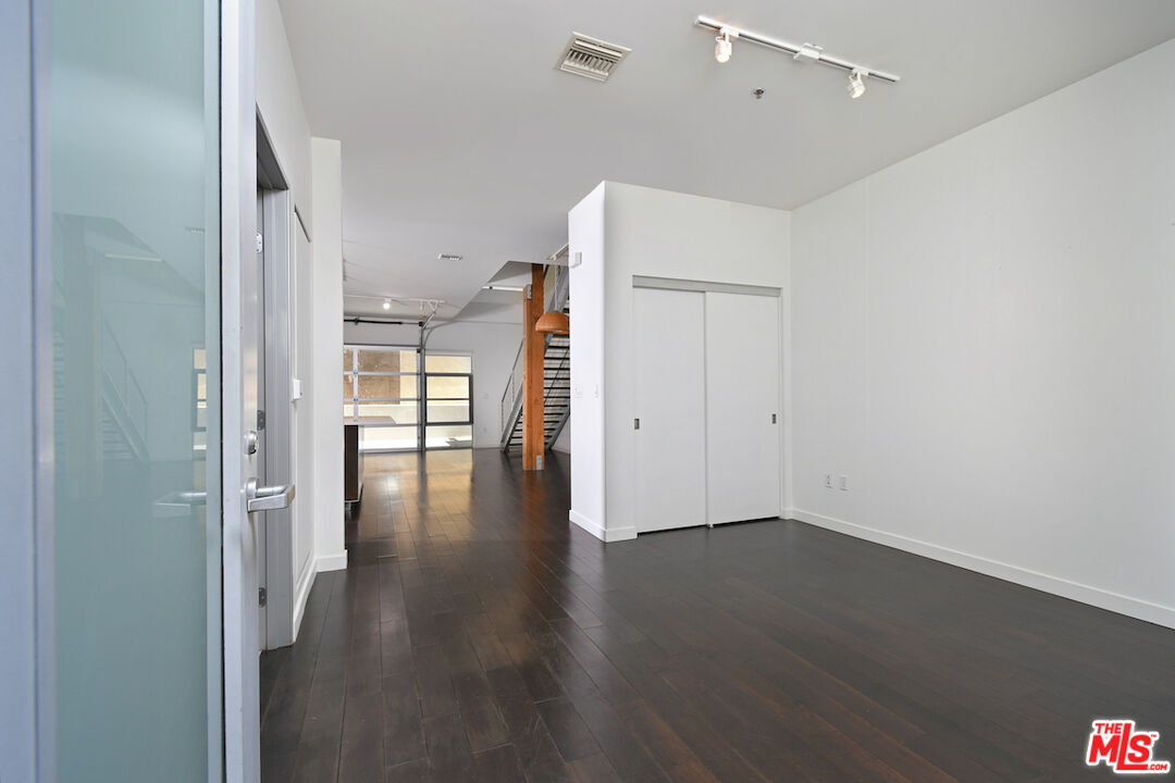 11500 Tennessee Avenue, Unit 107 Los Angeles, CA 90064 - Photo 8 of 51