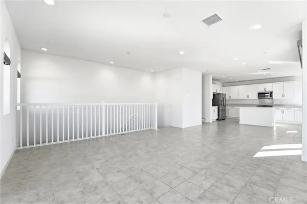 $1,095,000 | 201 Mountain Sage, Lake Forest, CA 92610
