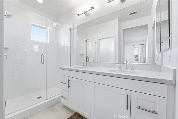 $1,095,000 | 201 Mountain Sage, Lake Forest, CA 92610