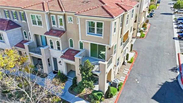 $1,095,000 | 201 Mountain Sage, Lake Forest, CA 92610