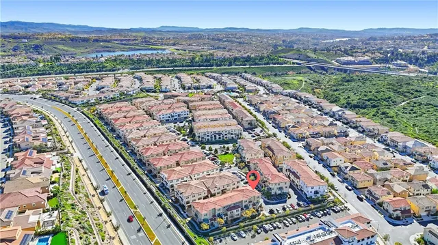 $1,175,000 | 201 Mountain Sage, Lake Forest, CA 92610