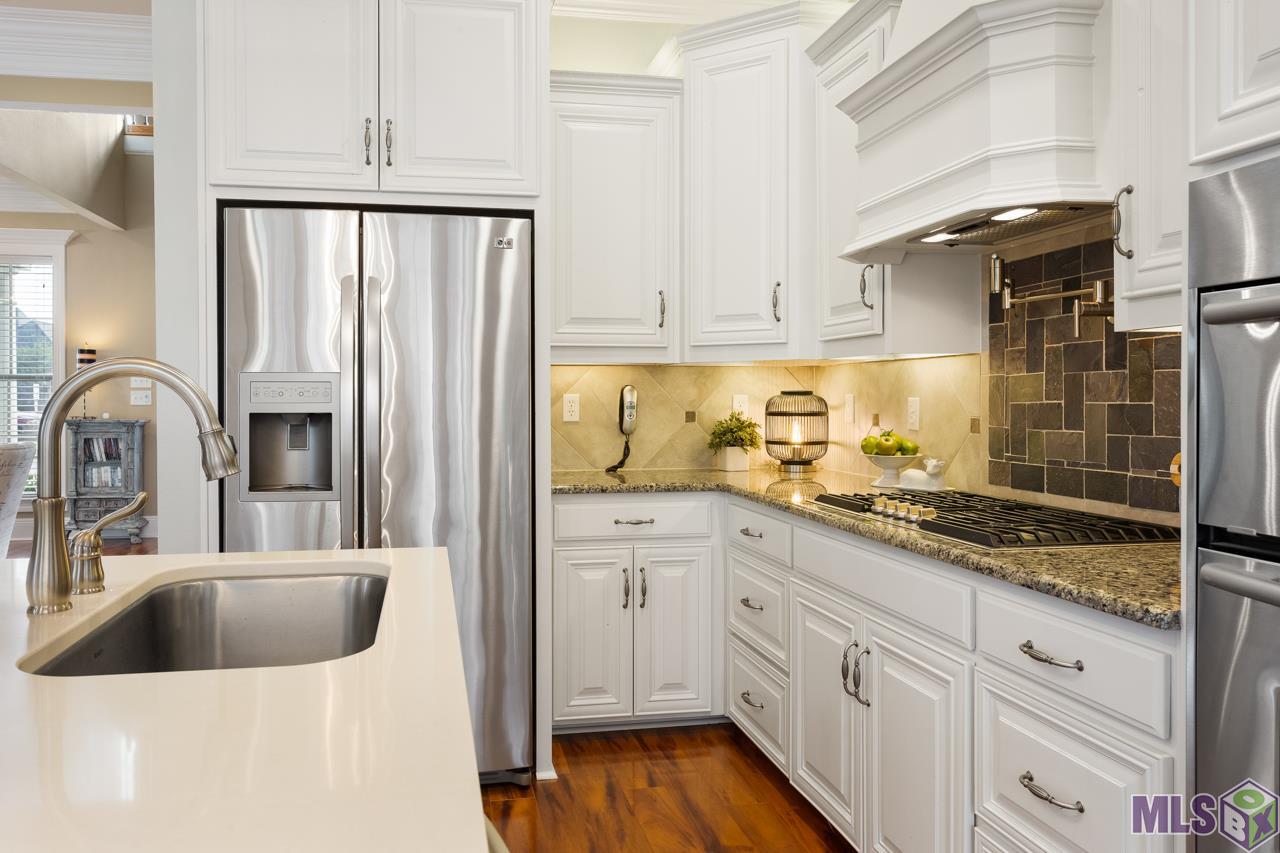 8150 Rustic Rose Drive Baton Rouge, LA 70818 - Photo 11 of 36 Gas Cooktop with Pot Filler