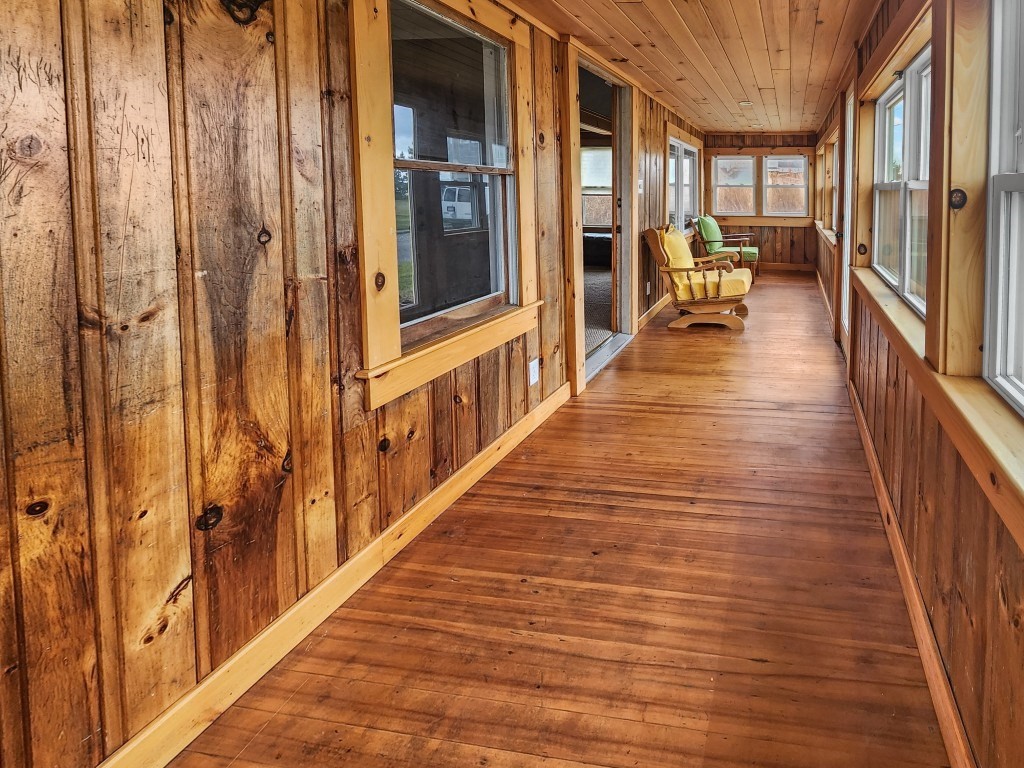 19 Point Street Fairhaven, MA 02719 - Photo 6 of 21 Gallery Image 6