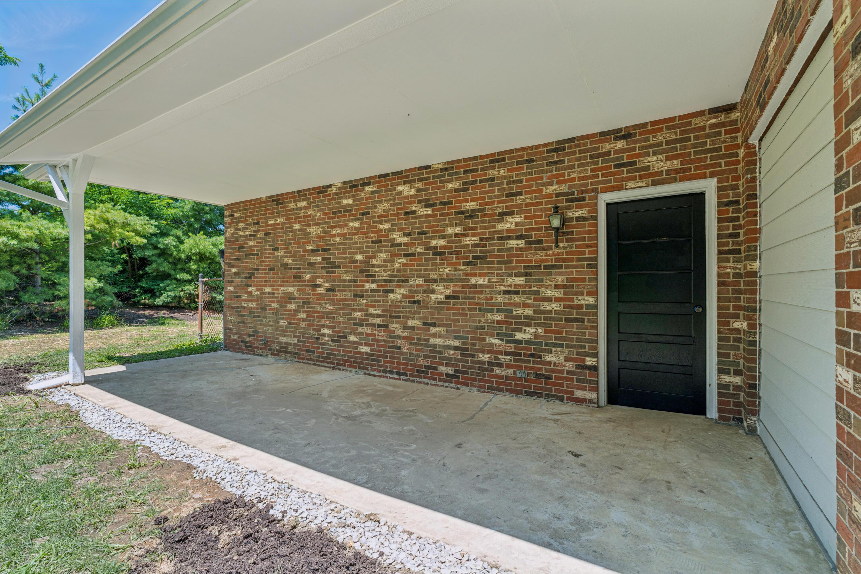 2169 White Road Grove City, OH 43123 - Photo 19 of 21 dsc09979