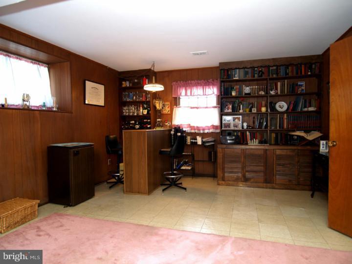 341 Golf Hills Road Havertown, PA 19083 - Photo 20 of 25