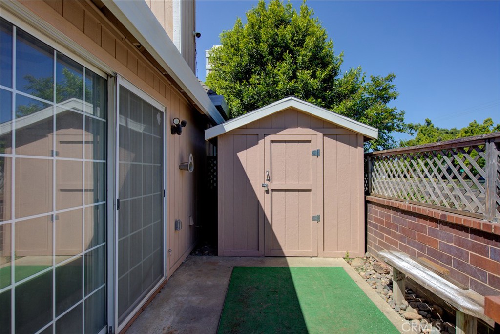 1247 Aspen Street Merced, CA 95340 - Photo 11 of 22 a front view of a house with a yard