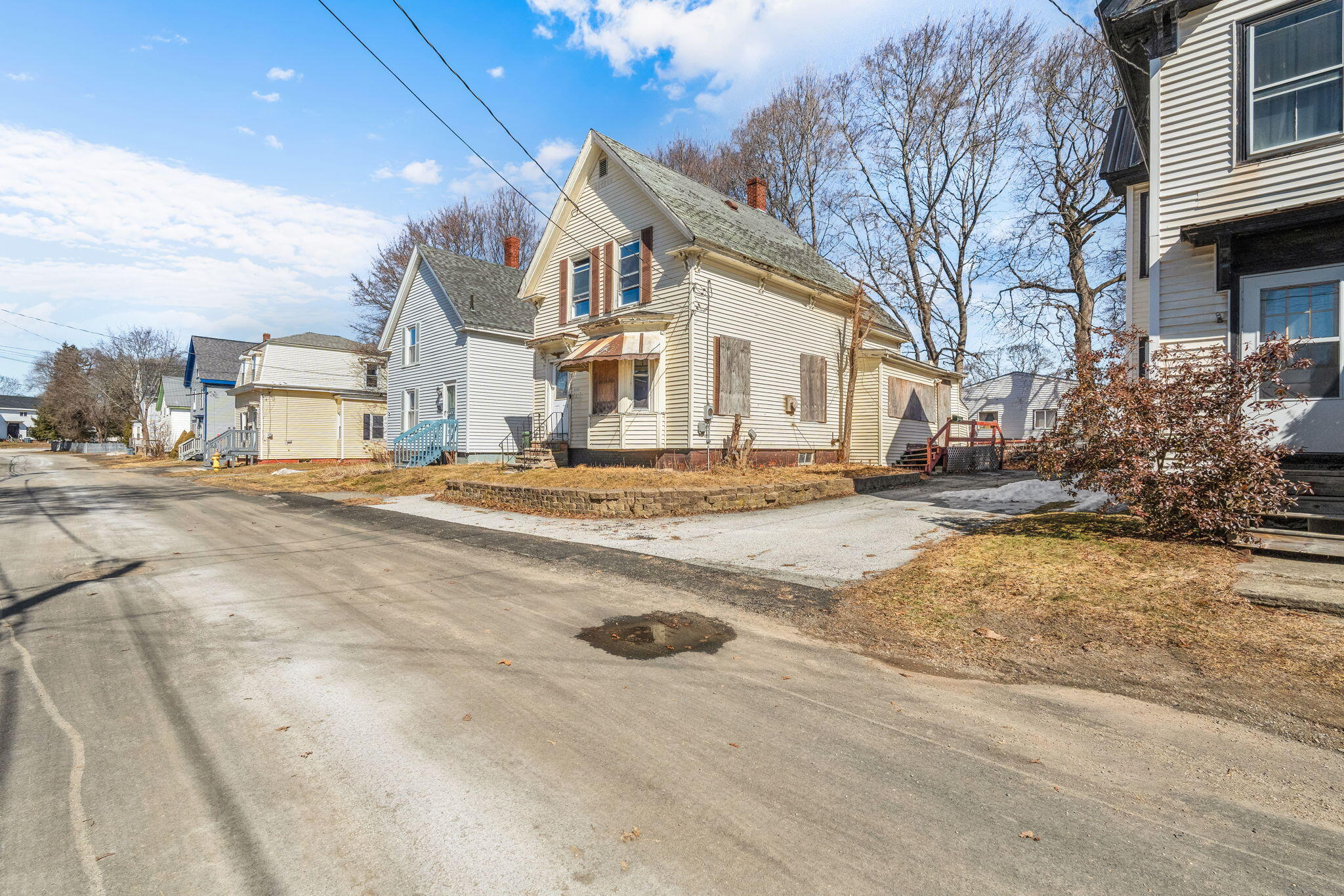 128 Union Street Brewer, ME 04412 - Photo 2 of 32 18-web-or-mls-128-union-st