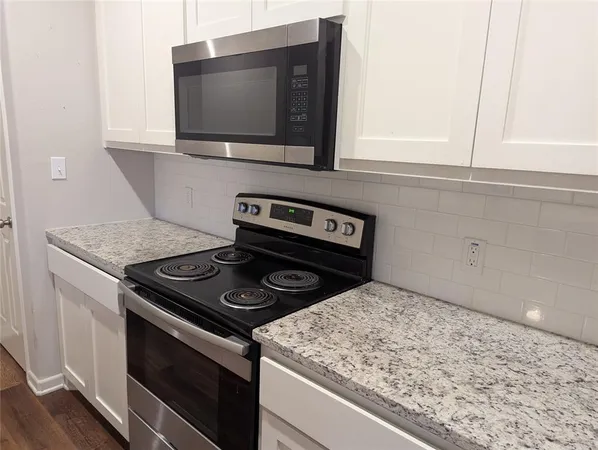 $1,350 | 2700 Ginger Court, Sherman, TX 75092