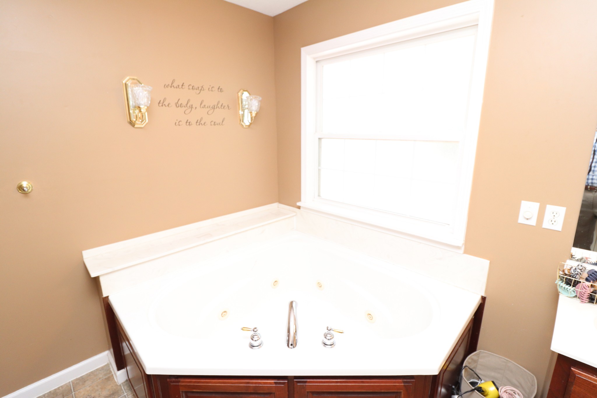 4753 Akersville Road Lafayette, TN 37083 - Photo 21 of 50 a view of a room with a window