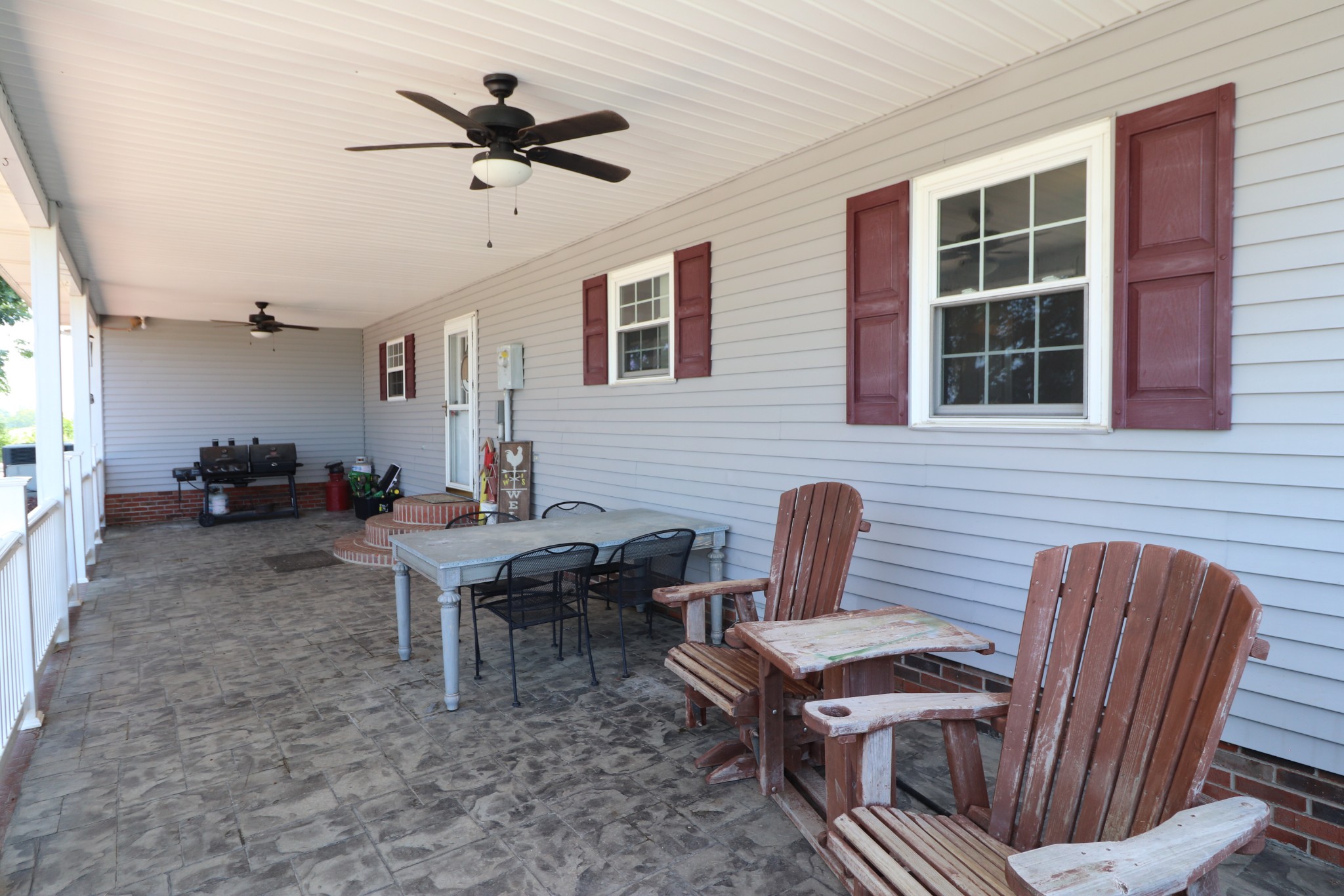 4753 Akersville Road Lafayette, TN 37083 - Photo 36 of 50 a work room with furniture wooden floor and a window
