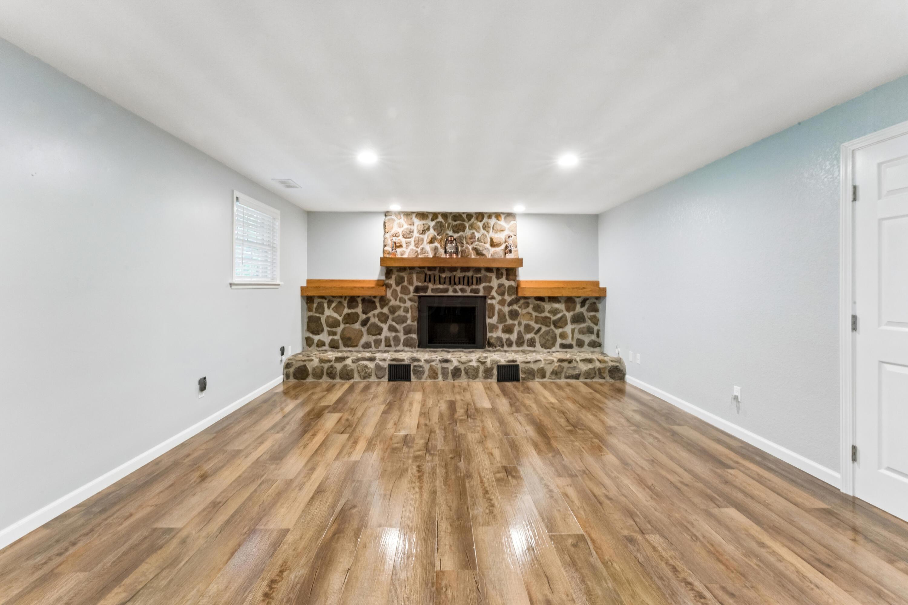 11011 Fairview Road Southeast Heath, OH 43056 - Photo 12 of 67 photos_high_resolution_DSC06172