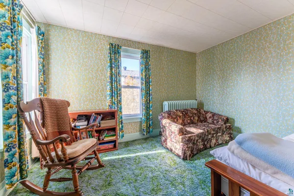 $216,000 | 313 East Chapman Street, Ely, MN 55731