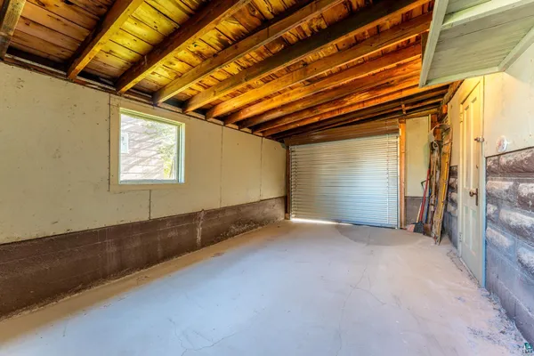 $216,000 | 313 East Chapman Street, Ely, MN 55731