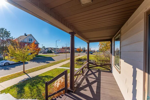 $216,000 | 313 East Chapman Street, Ely, MN 55731