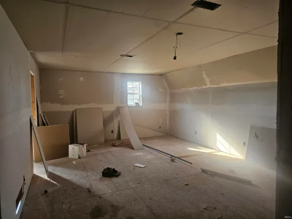 $350,000 | 751 North Falvey Street, Winamac, IN 46996