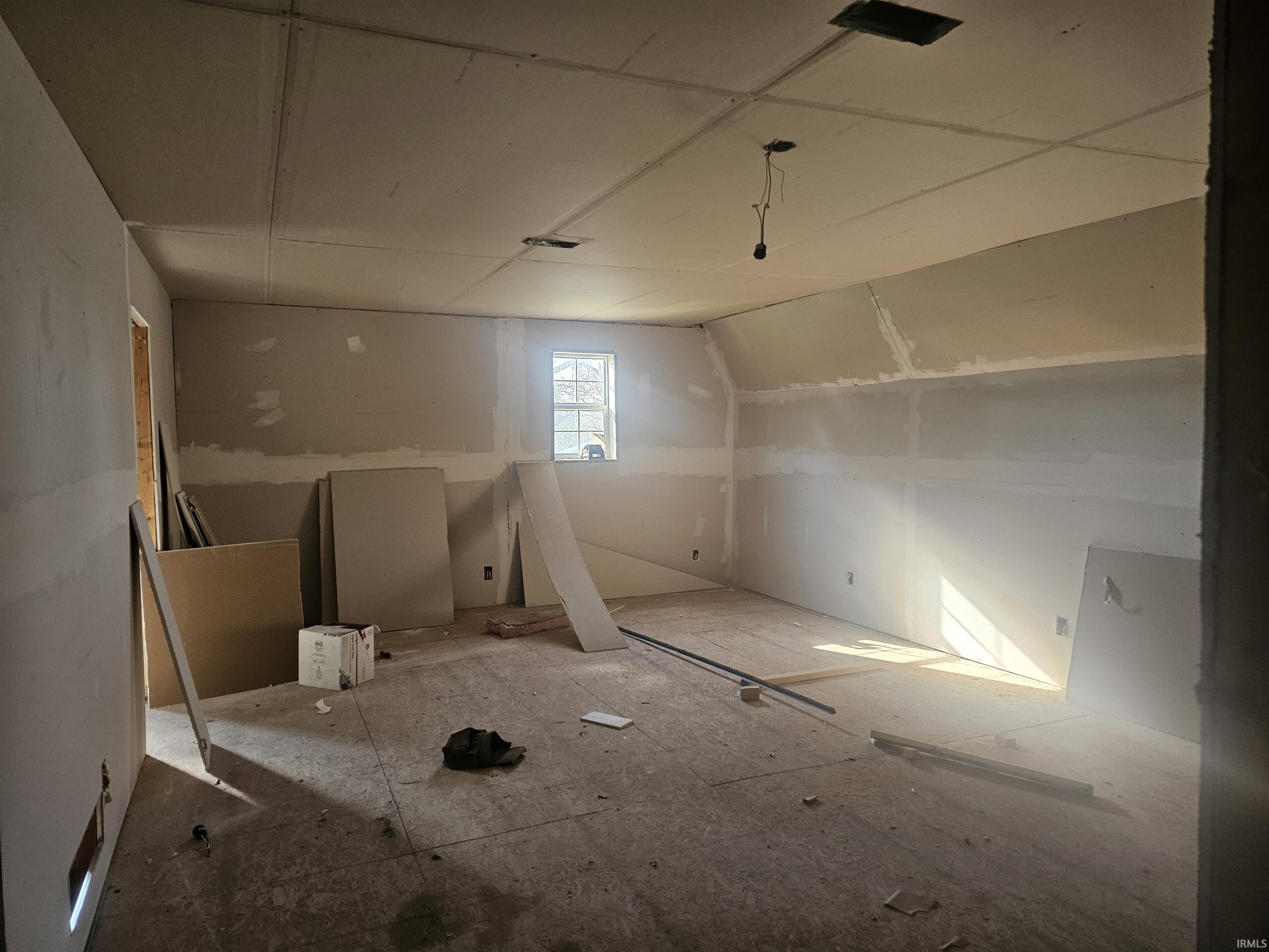 751 North Falvey Street Winamac, IN 46996 - Photo 10 of 21