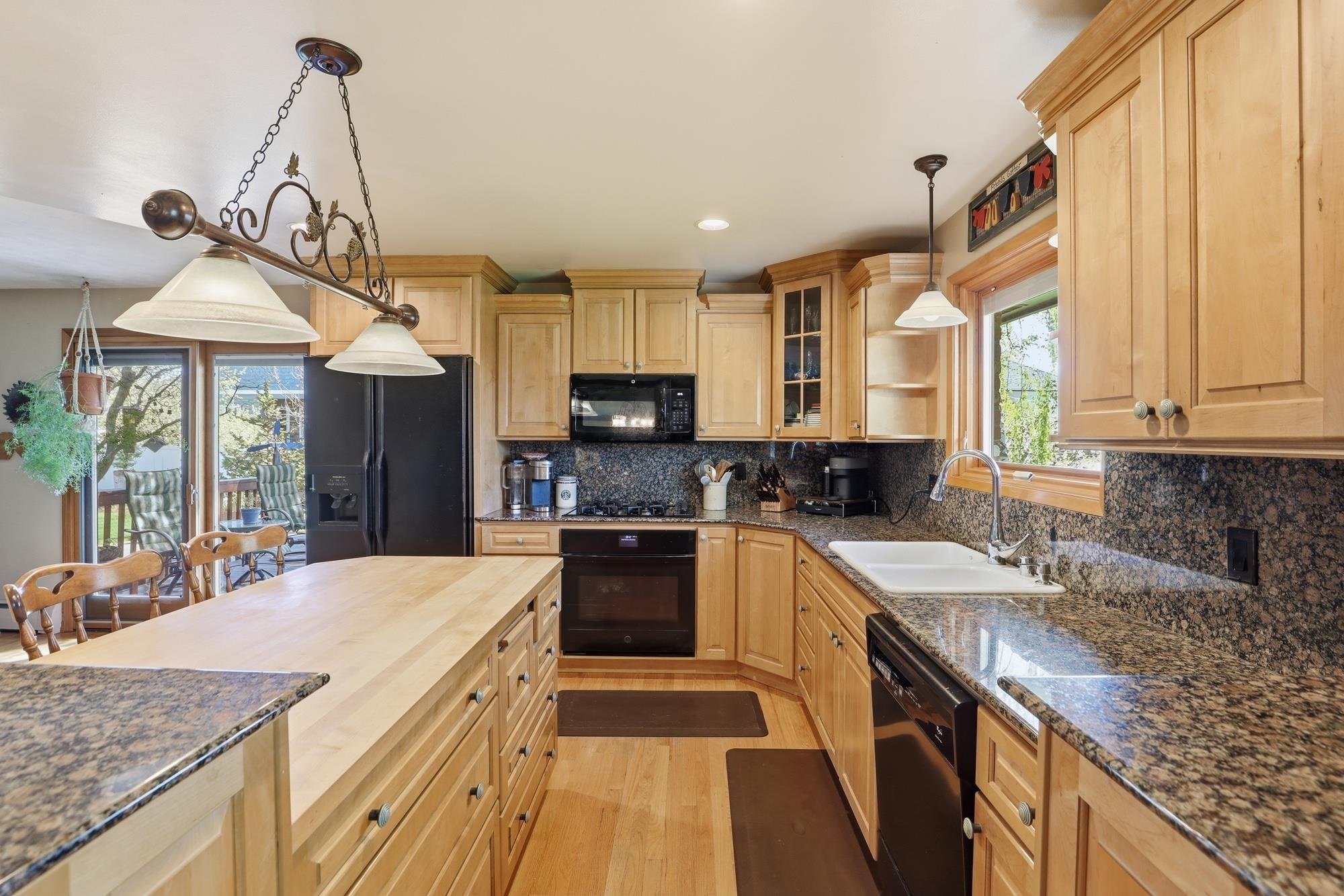 7508 North N F Street Street Spokane, WA 99208 - Photo 6 of 45