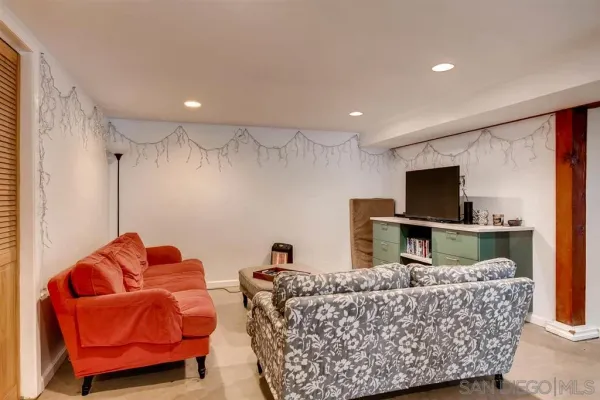 $4,700 | 4052 Tennyson Street, Unit TERRACE LEVEL, San Diego, CA 92107