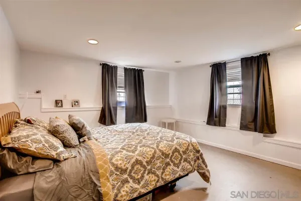 $4,700 | 4052 Tennyson Street, Unit TERRACE LEVEL, San Diego, CA 92107