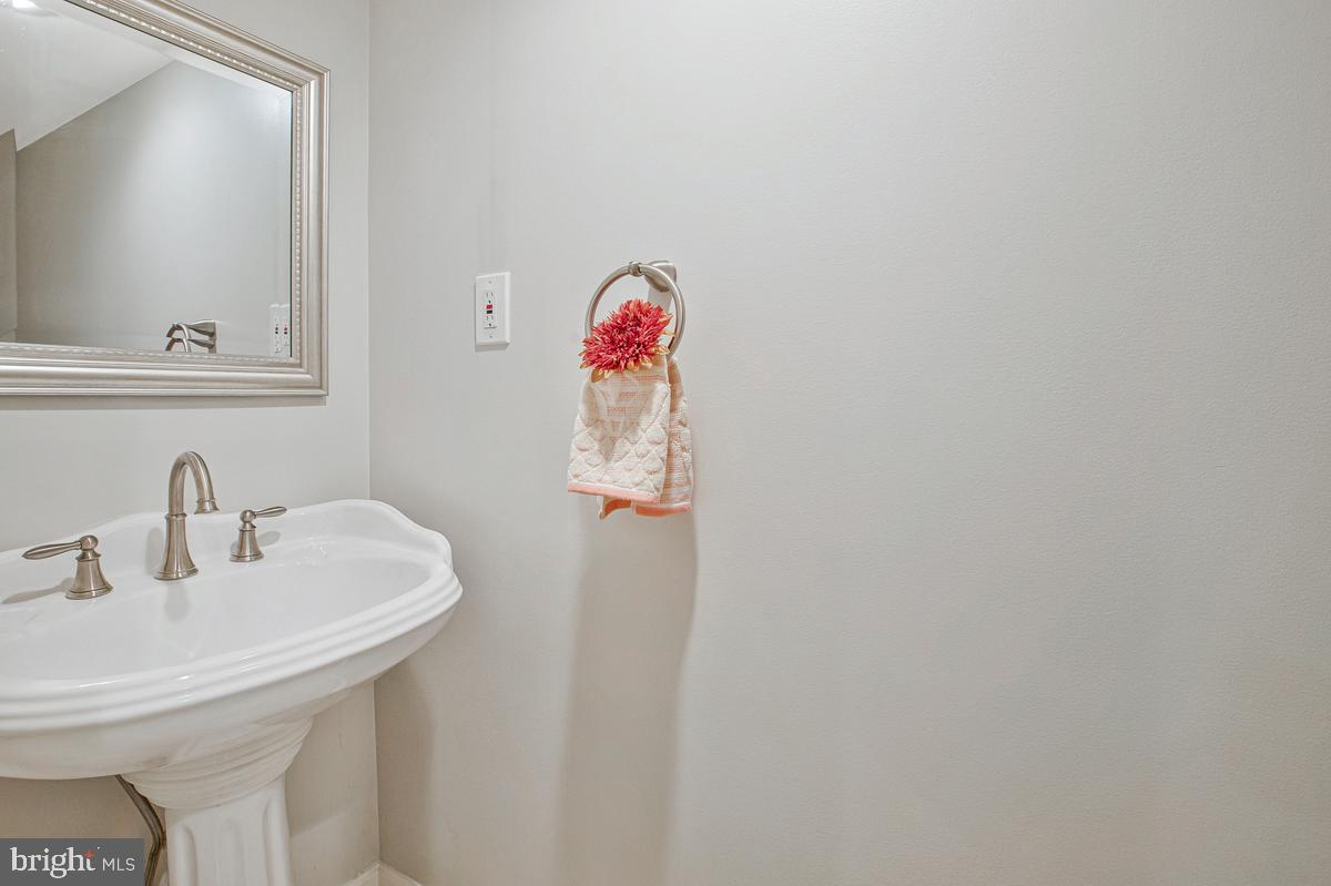 53 Garden Ridge Road Catonsville, MD 21228 - Photo 29 of 32 Lower Level Half Bath