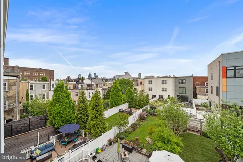$875,000 | 517 Carpenter Street, Philadelphia, PA 19147