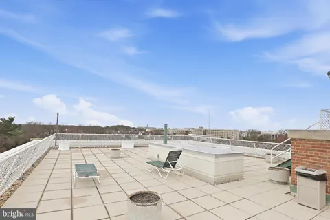 $329,000 | 4301 Massachusetts Avenue Northwest, Unit 8007, Washington, DC 20016