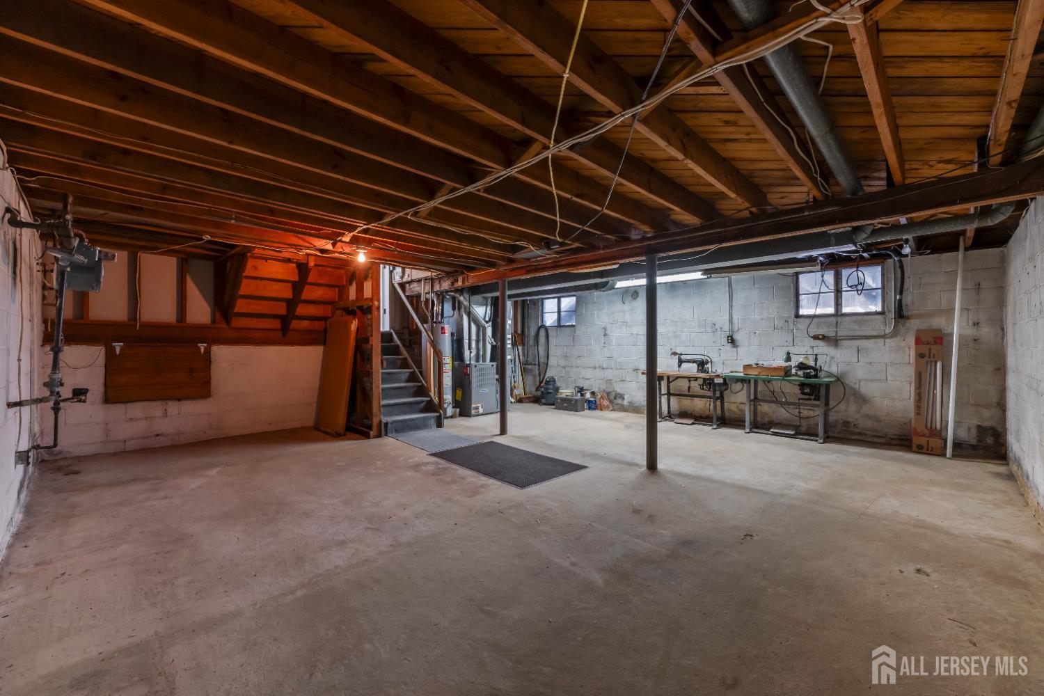 33 Whitehall Road East Brunswick, NJ 08816 - Photo 29 of 39