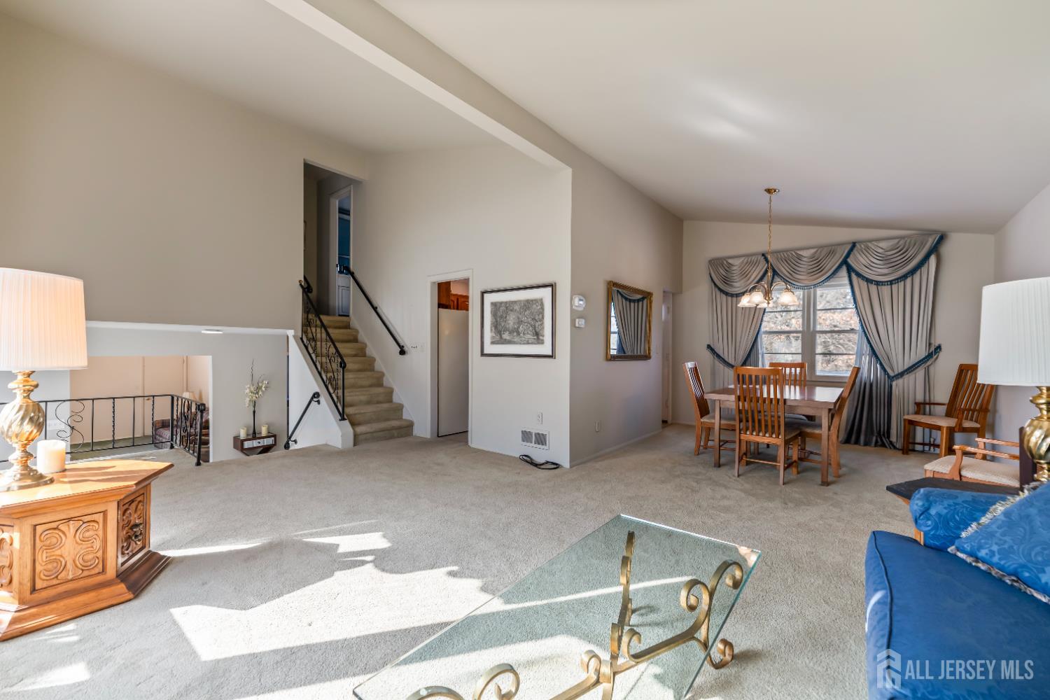 33 Whitehall Road East Brunswick, NJ 08816 - Photo 9 of 39