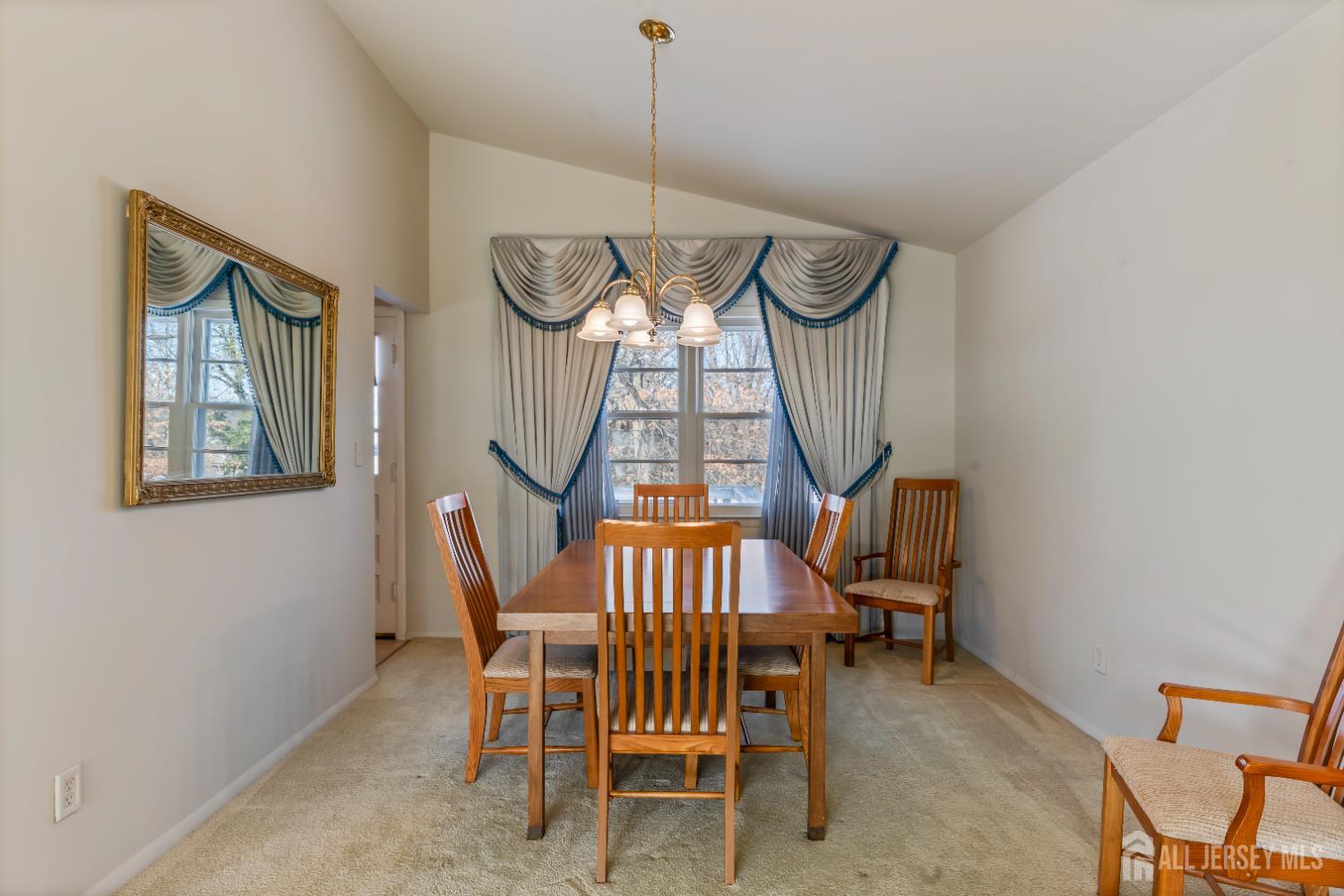 33 Whitehall Road East Brunswick, NJ 08816 - Photo 10 of 39