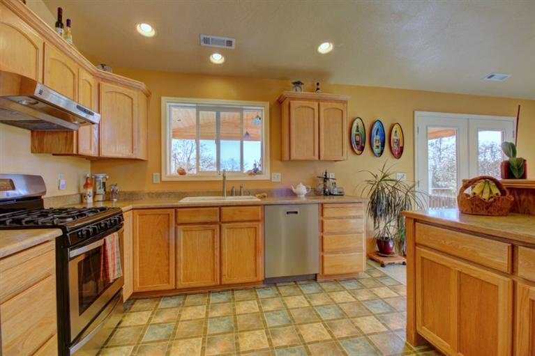 1388 Oxyoke Road Grants Pass, OR 97526 - Photo 8 of 25 Additional Photo
