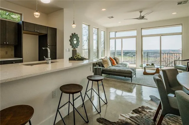 $3,300 | 2803 Crest Avenue, Unit A, Austin, TX 78702