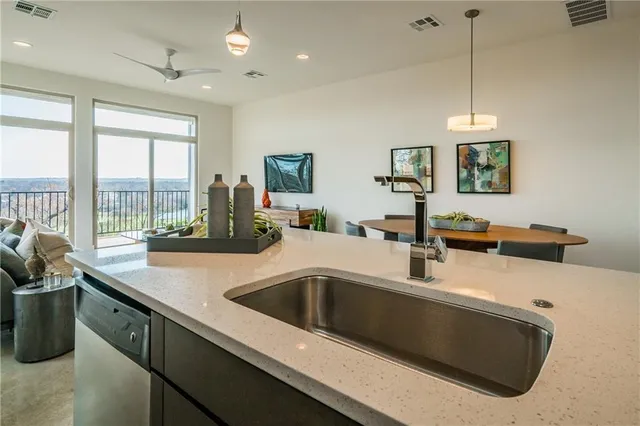 $3,300 | 2803 Crest Avenue, Unit A, Austin, TX 78702