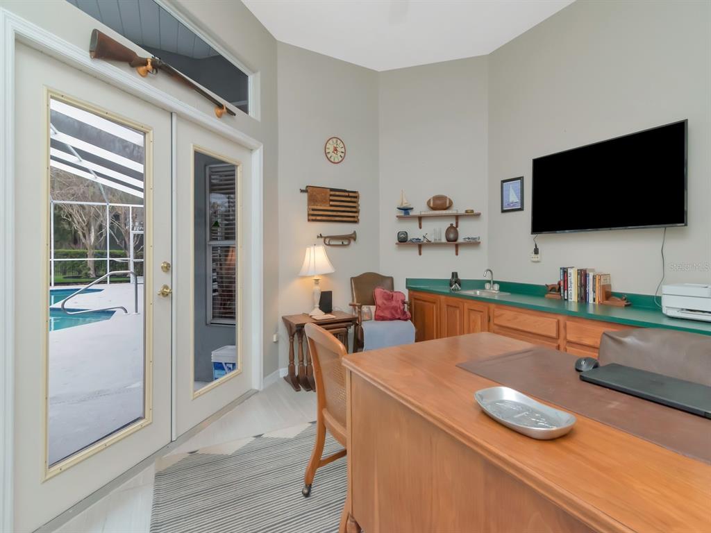 5201 Silverado Way Valrico, FL 33596 - Photo 29 of 65