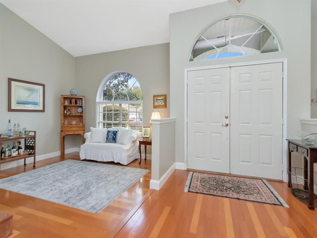 5201 Silverado Way Valrico, FL 33596 - Photo 6 of 65